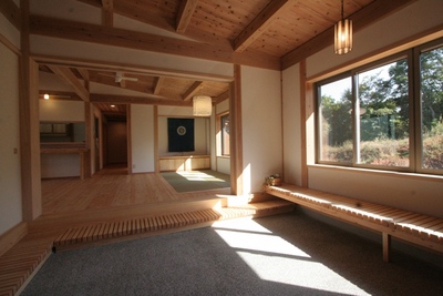 広々とした玄関スペース