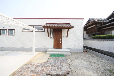 シンプルさの中にもこだわりのある外観