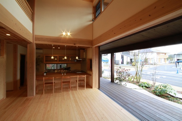 ウッドデッキとのつながり
