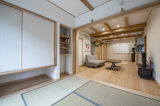 リビングを広くすることと、リビングの横に和室を設けることはご主人の希望でした