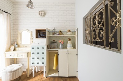 リビングに隣接するこだわりのディスプレイルーム