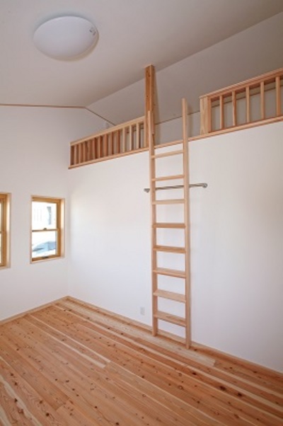 子供部屋にはワクワク楽しいロフトを設置。 子供部屋にはワクワク楽しいロフトを設置。