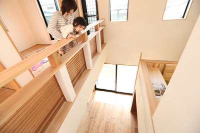 2階から、ファミリースペースのお父さんと会話。