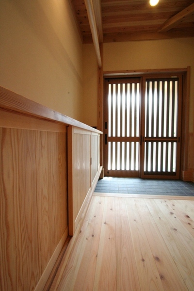 明るい玄関 明るい玄関