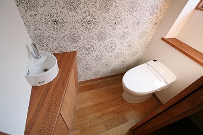 奥さまお気に入りのアクセントクロス。