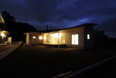 夜の外観 夜の外観