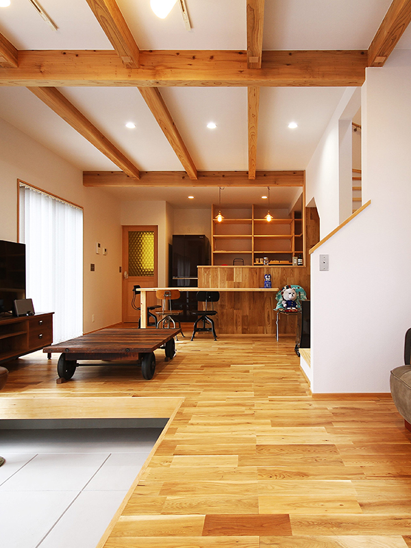 二階建てギャラリー