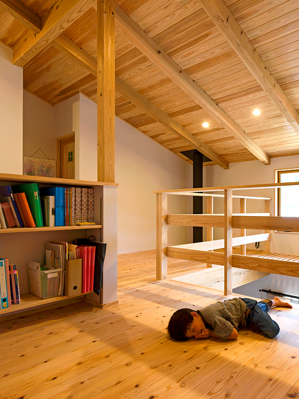 二階建てギャラリー